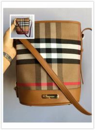 Picture of Burberry Lady Handbags _SKUfw119535089fw